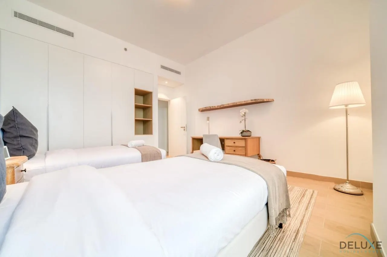 Peaceful 4Br Penthouse With Assistant Room At Le Pont Jumeirah By Deluxe Holiday Homes Dubai 0*,  United Arab Emirates